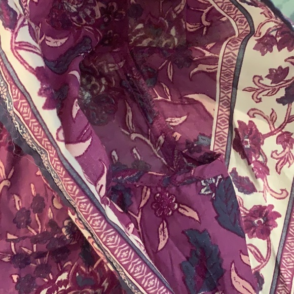 C&C California Boho Floral Print Flutter Sleeve Top NWT - Picture 7 of 8